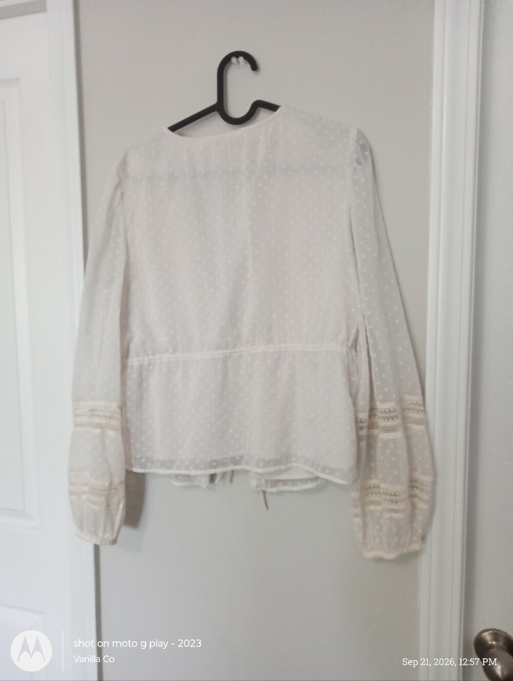 Abercrombie & Fitch Tie Front Long Sleeve Blouse Small Cream - Picture 6 of 11